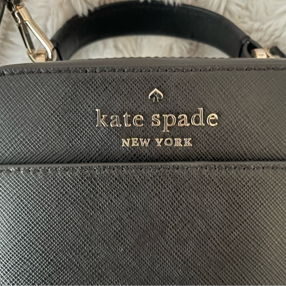 Kate Spade Elegant Black Crossbody Bag - Picture 5 of 7
